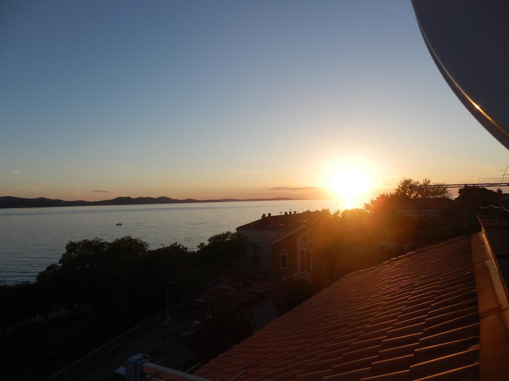 Vera Apartments With Sea View And Old Town View ザダル 部屋 写真