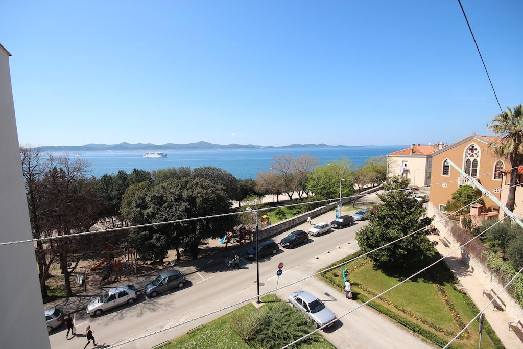 Vera Apartments With Sea View And Old Town View ザダル 部屋 写真