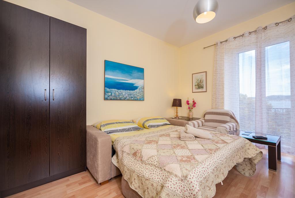 Vera Apartments With Sea View And Old Town View ザダル エクステリア 写真