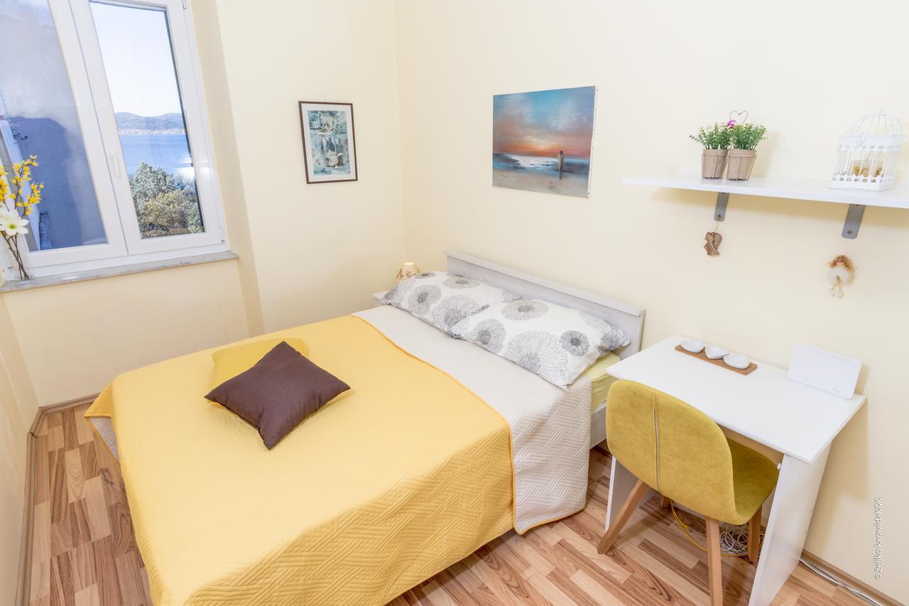 Vera Apartments With Sea View And Old Town View ザダル エクステリア 写真